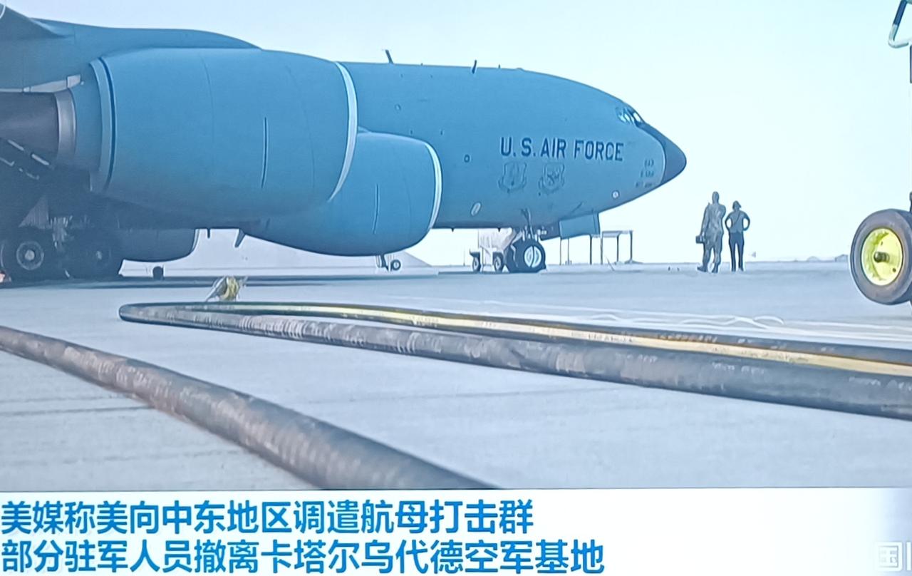 美国调“林肯”号航母打击群到中东要对伊朗动手了。
    当地时间2026年1月