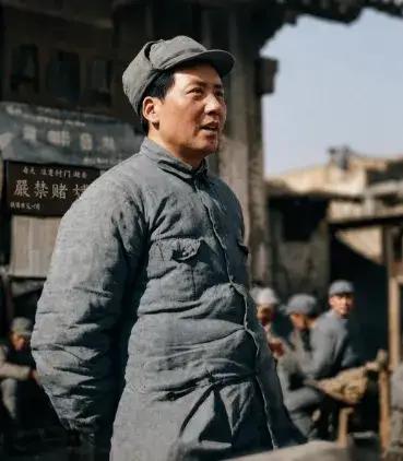 五大书记之一的任弼时在七大开幕式讲话时说：“在二十四年的奋斗过程中，我们党产生了