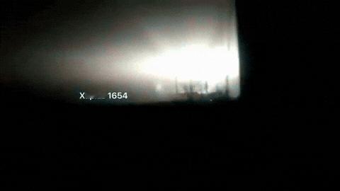 11月8日晚上，在哈尔科夫大面积断电之前，有目击者看到了强烈的闪光，不知道是何原