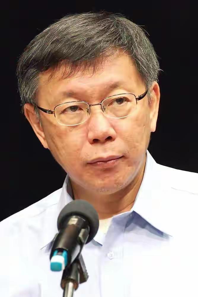 芯片技术方面
美国禁止向东方大国出售芯片，理由是这些芯片使用了美国的技术，侵犯了