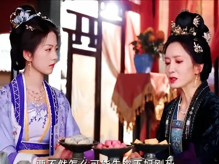 《朝雪录》秦菀无意从大伯母口中得知了2个晴天霹雳的消息​蹲在廊柱后面抠指甲的秦菀