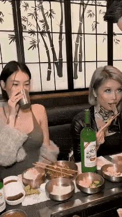 这家饭店，几位大姐以后会经常来光顾的吧