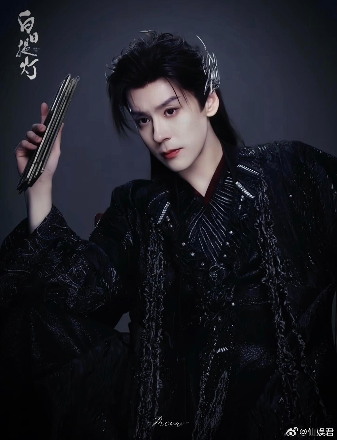 桃黑黑再次预言热巴新剧太神了吧🤩 谈了22个都没中😅 23个直接预言白日提灯