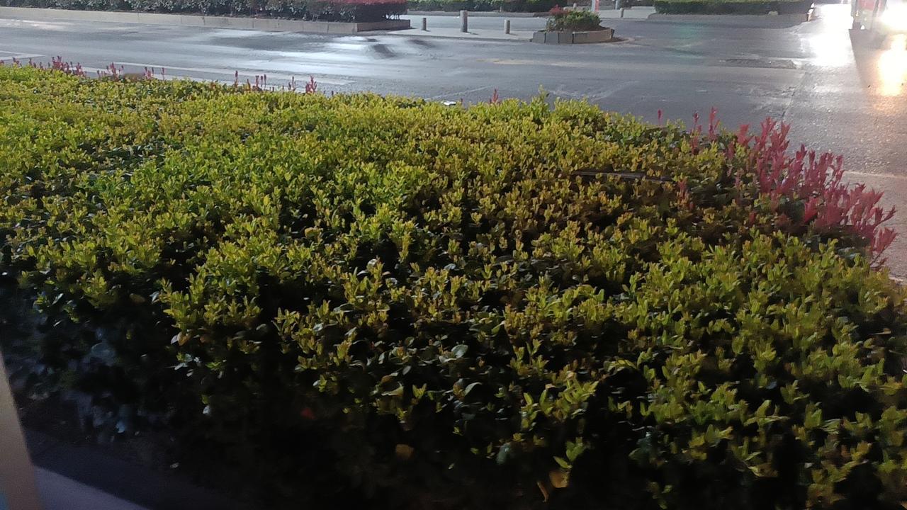 同事之间，相处有道
 
职场中，同事是我们每天相处最久的人，和谐的同事关系，既能