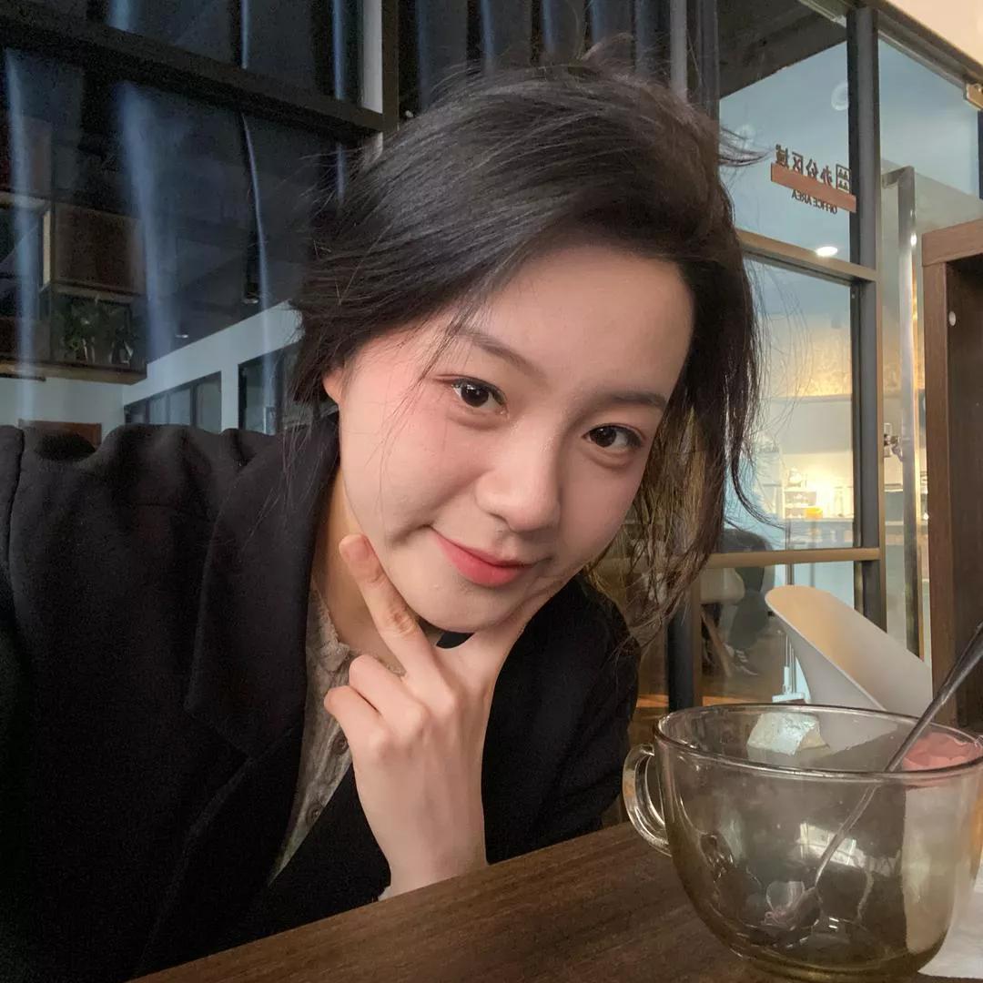 元气满满的一天从奶茶开始！🥤💕