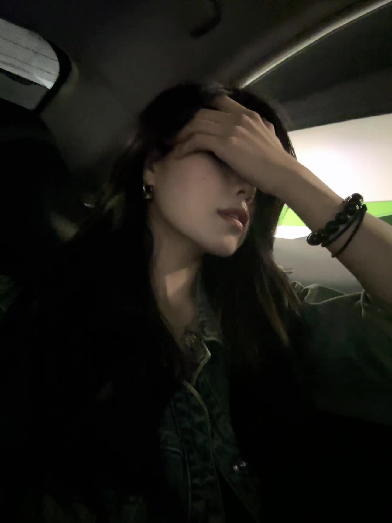 长发t拍照是不是都装装的