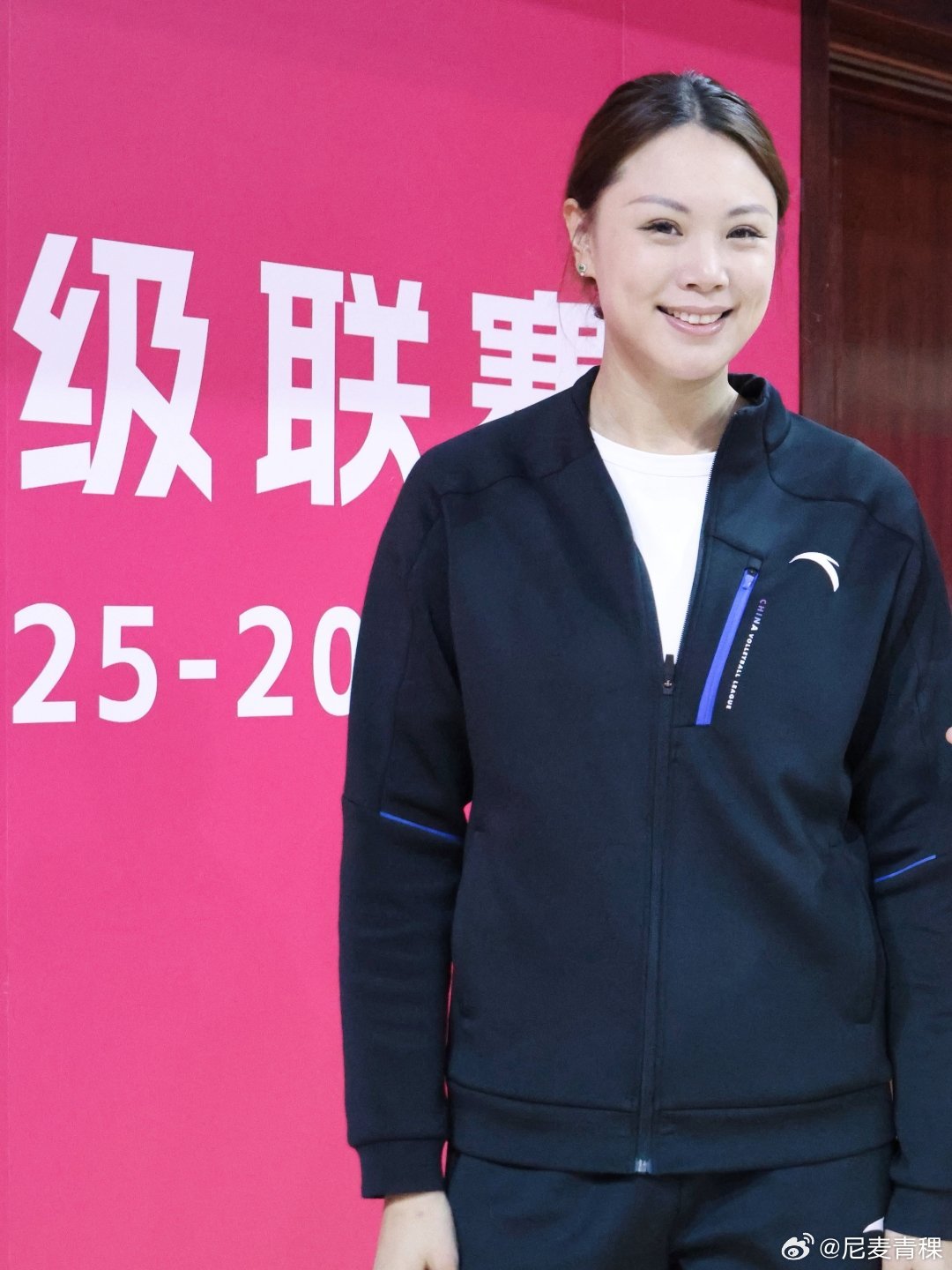 朋友在现场和花的合照（羡慕） 