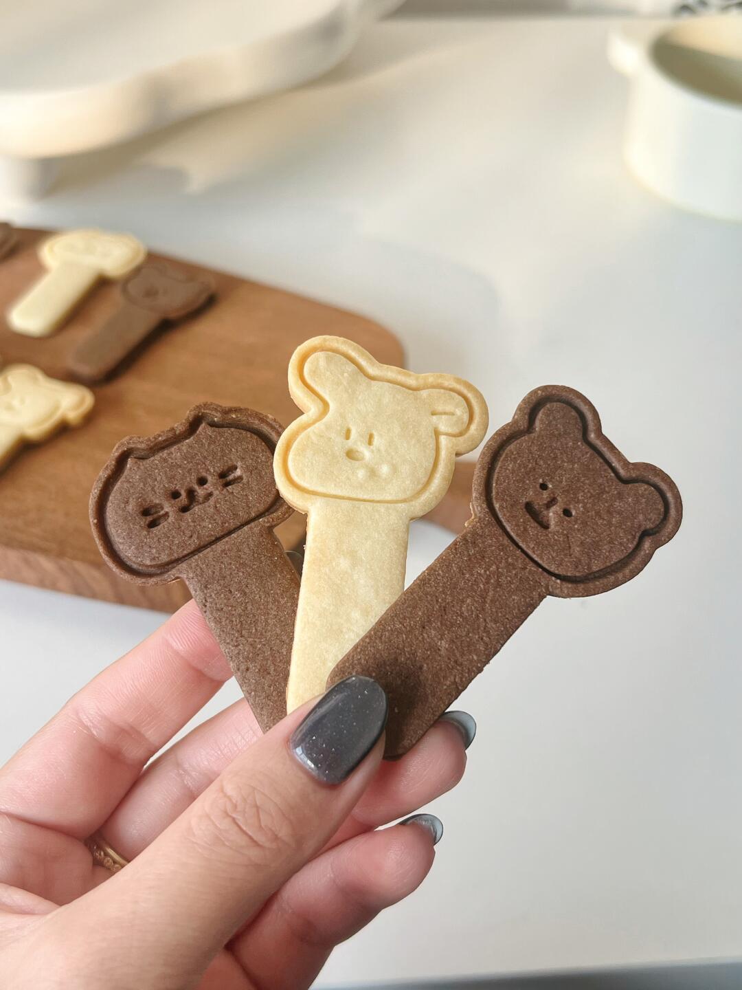 迷死那帮小孩｜超简单的卡通黄油饼干