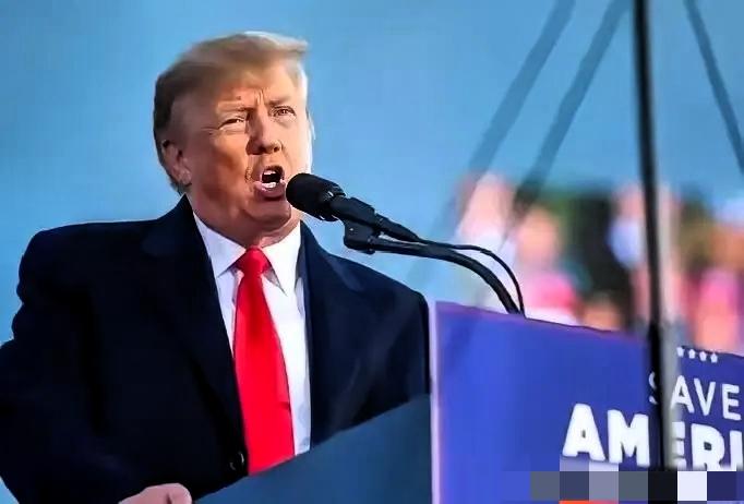 今天上午，在北京宣布对参与向其销售武器和技术合作的6家美国公司实施制裁，禁止其在