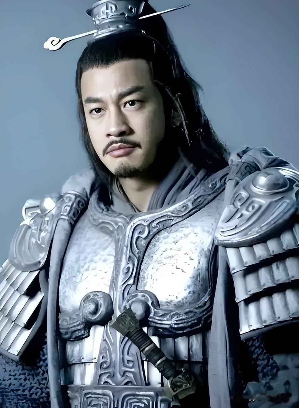 他以经典角色立足，《风云》步惊云、《新三国》吕布、《楚汉传奇》项羽等，个个深入人