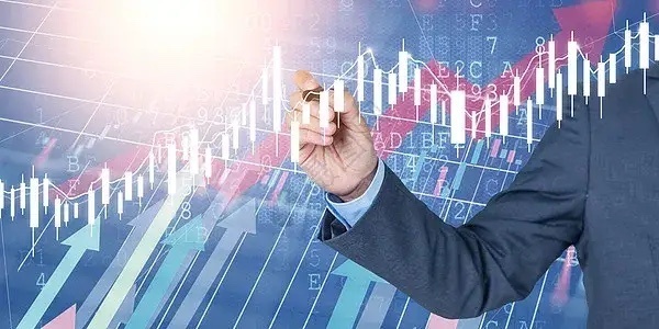 明天股市，我只说三点第一点，明天大盘，大概率不会暴跌，也难有暴涨。3850点附近