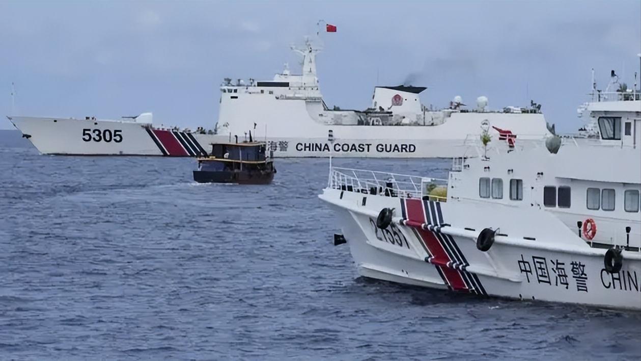 菲防长罕见语调放低

说实话，当地时间 9 月 26 日，沉默许久的菲律宾国防部