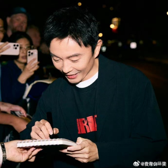 谢苗终于打回大银幕一步步的太不容易了，童年武打男神谢苗，终回大银幕绽放为他开心，