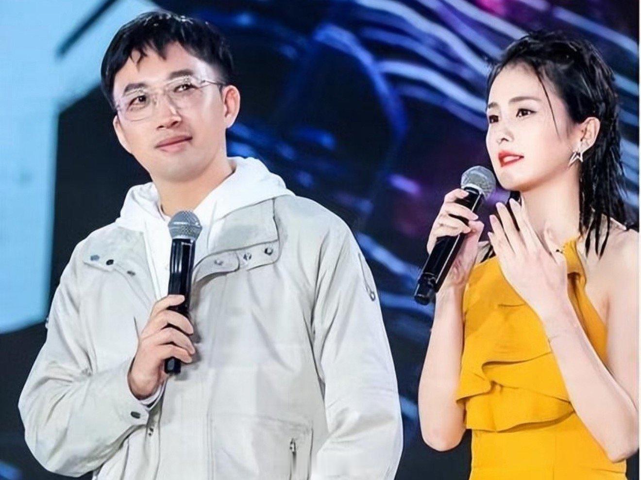 于正宣传白鹿莫离文案 于正晒欢娱包场白鹿莫离 哈哈哈哈哈像是于正的风格啊，看得出