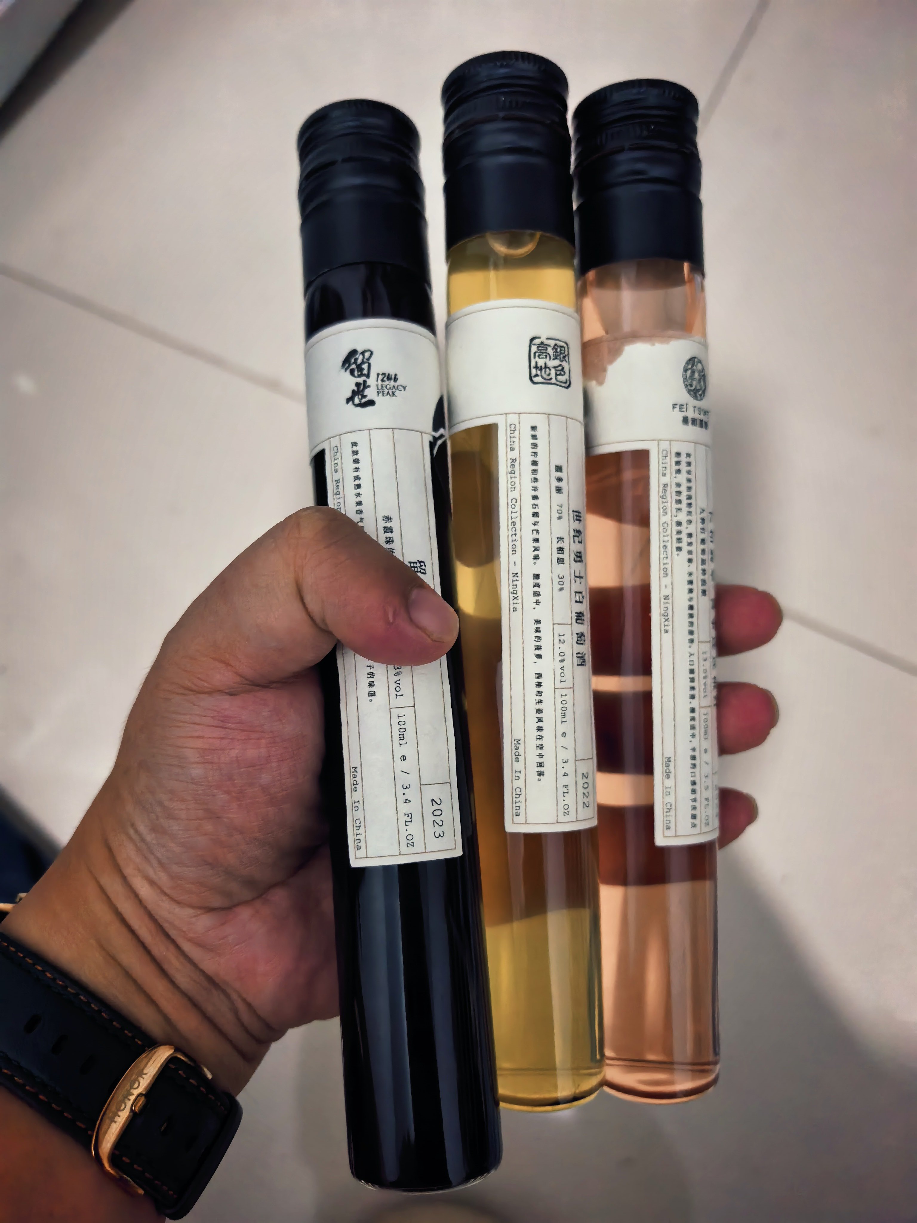体育大赏 现在业余比赛随手礼越来越豪了，这是本周末在北京举办的尤尼克斯团体赛的随