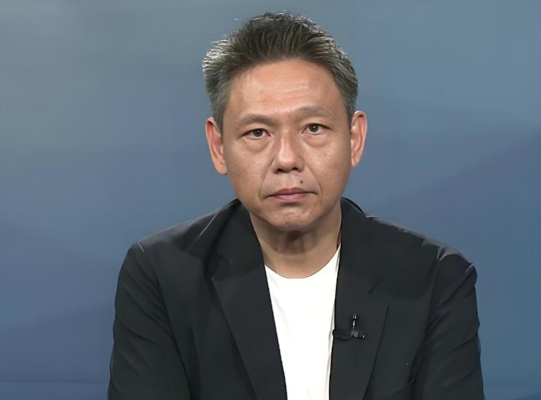 谢寒冰公开提醒：大陆越惠台越独，台湾人不会感激！

岛内媒体人谢寒冰在节目中也曾