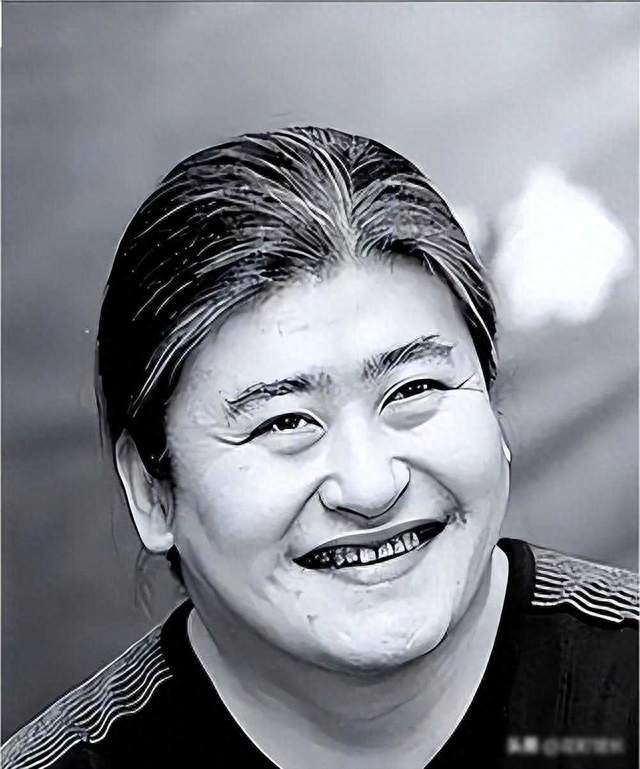 那英舞台哽咽清唱，违规质疑炸开锅，真相到底为何？