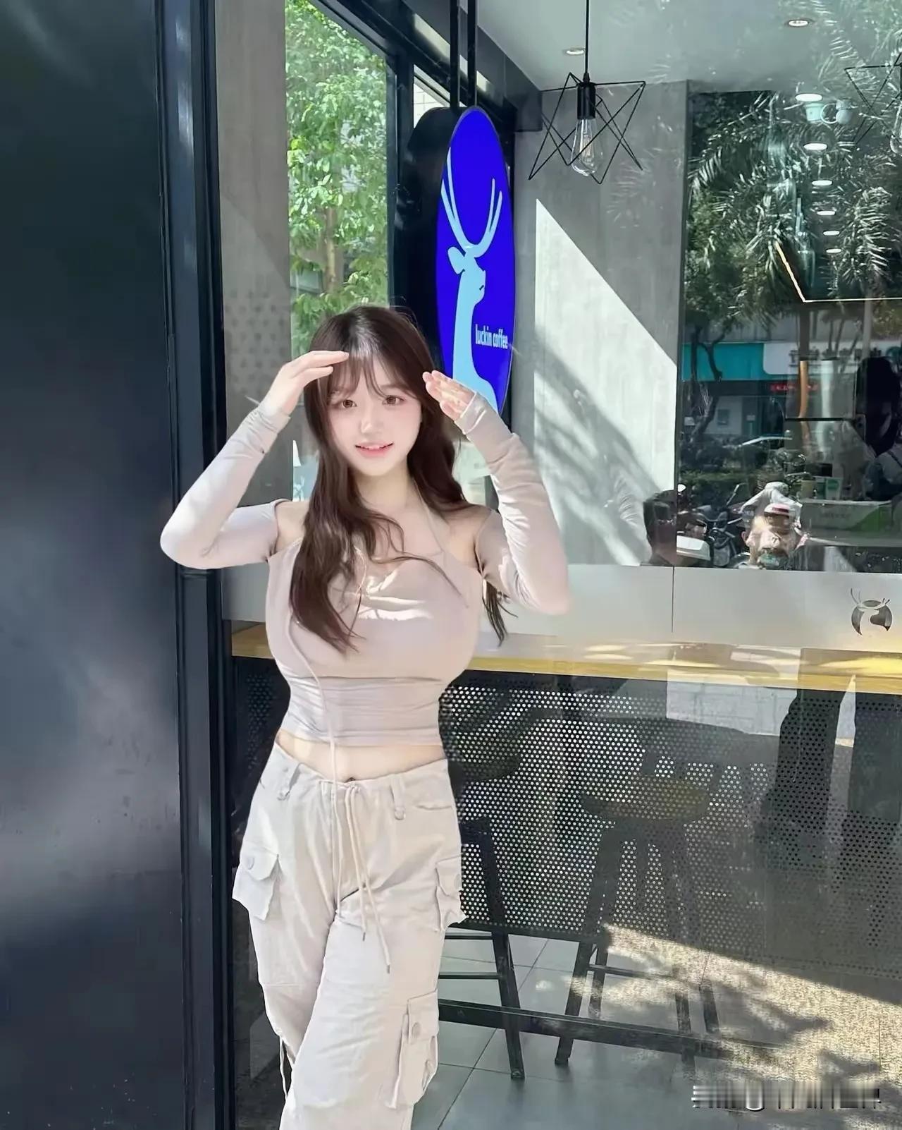 轻熟优雅，尽显女神气质