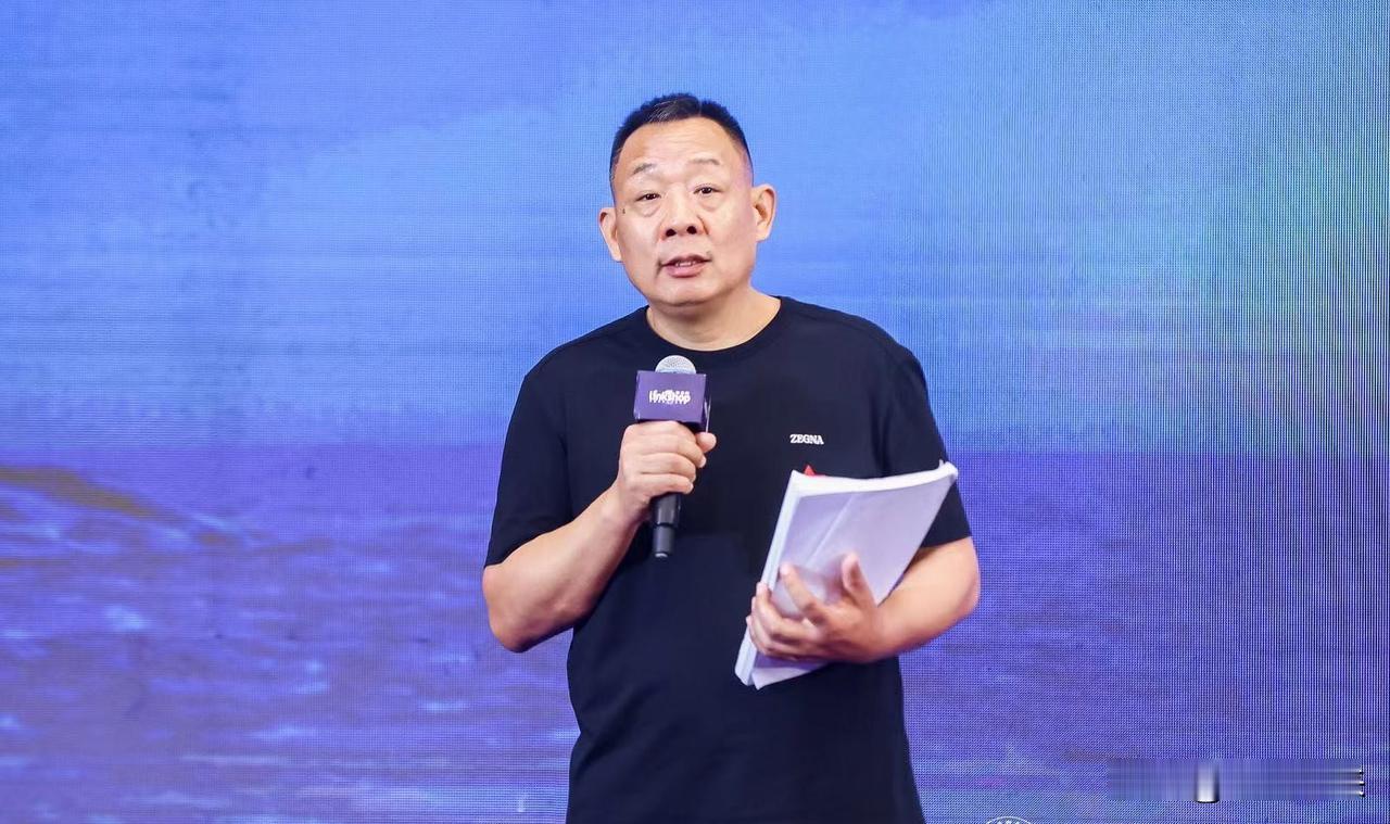 胖东来老板于东来好样的，郑州新店发布招聘提前公告，定向招聘100名退伍边防军人和
