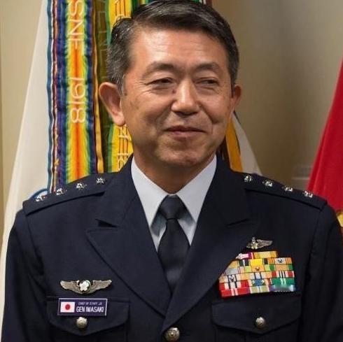 为什么中方对岩崎茂实施制裁后，日方态度变软了？ 答案很简单：岩崎茂在华被冻结的财