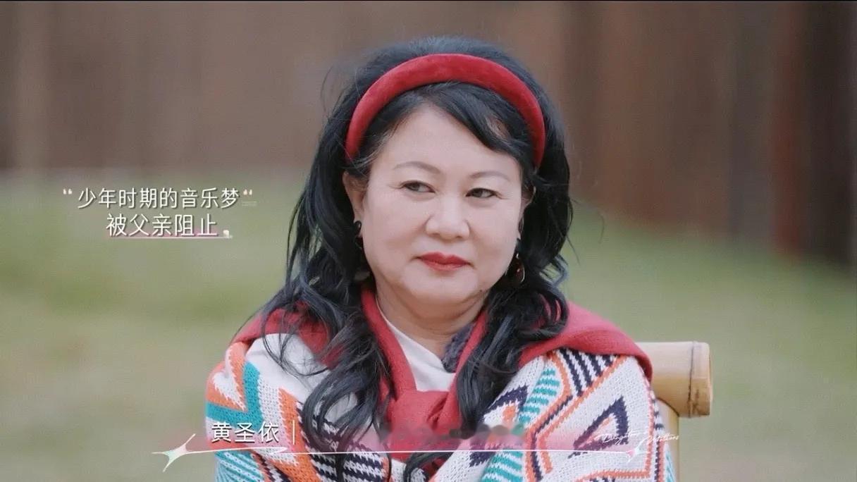 你能想象得到吗？
李嘉格妈妈砸锅卖铁，
甚至自己住的房子都卖了
来支持李嘉格的梦