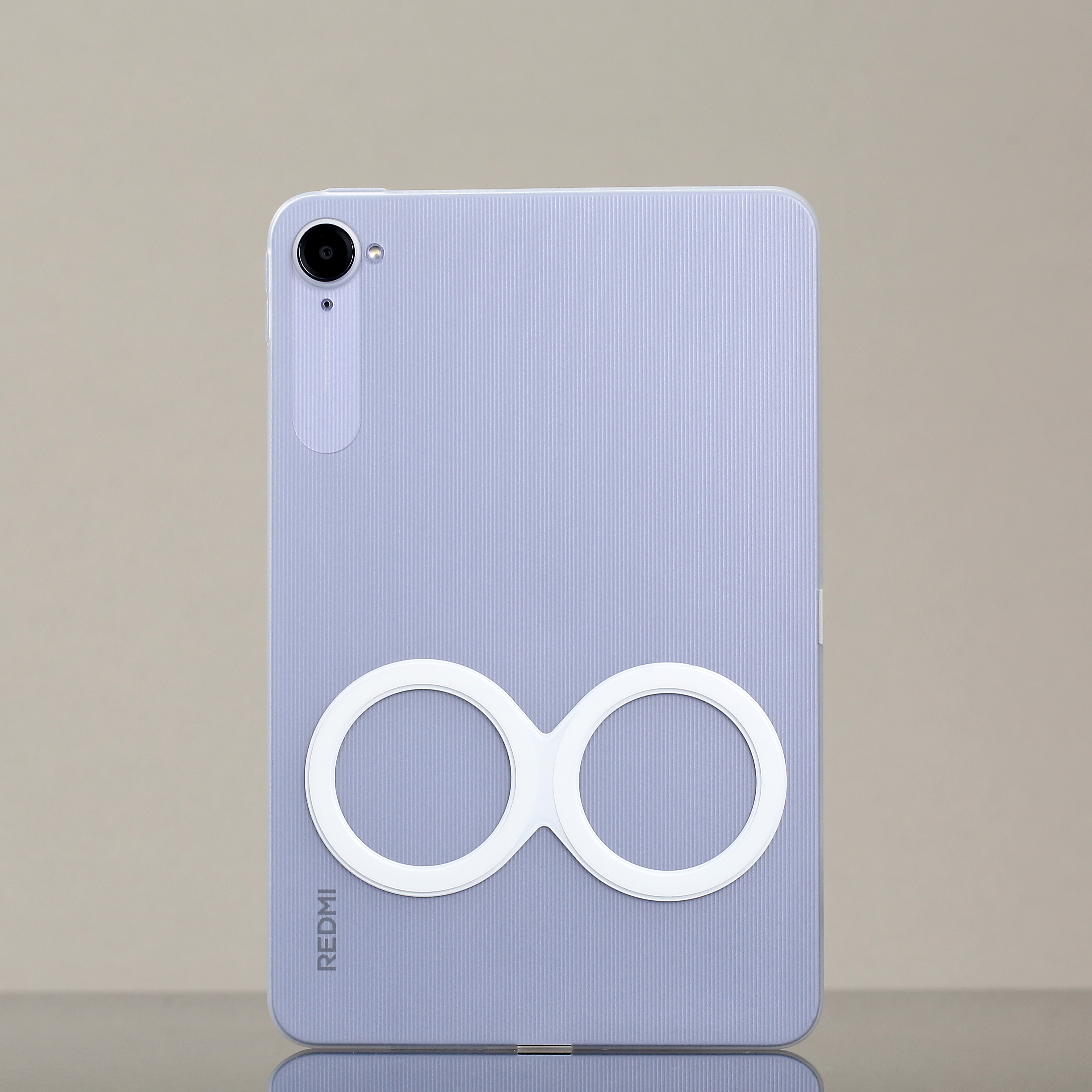 KPad PP 壳我们没做磁吸并不是为了卖小磁环引磁片，而是真的做不了。KPad