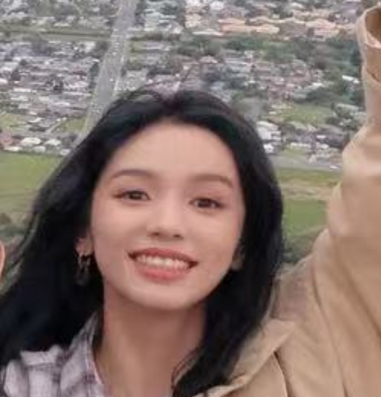 屁股手机镜头继续畸变吧 p2才是我闺女 
