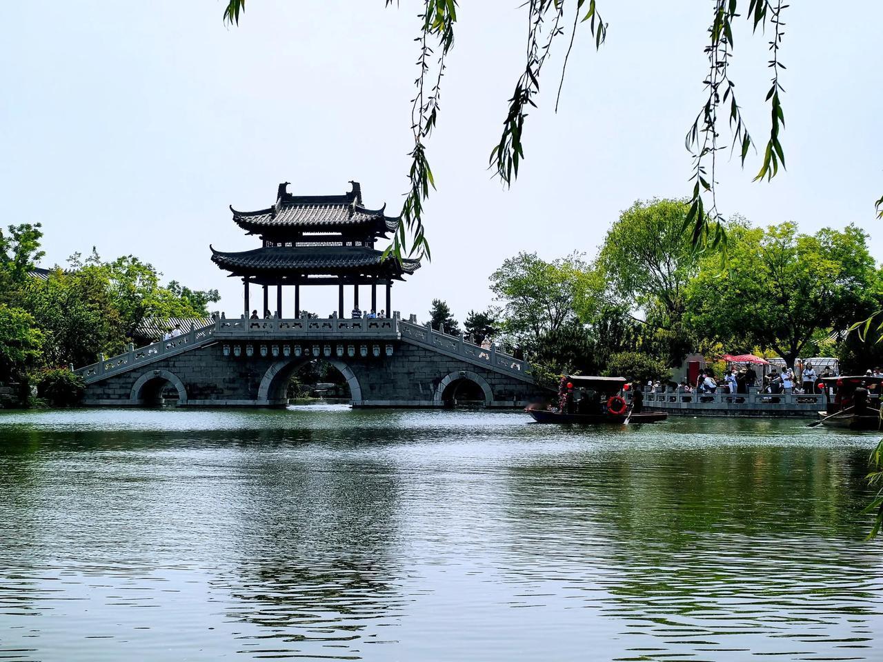 这么近，那么美，假期到河北[玫瑰]