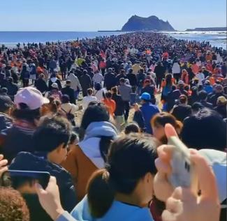 刚旅游回来，就刷到一则很有意思的消息，急忙想和大家聊聊！

旅游的风向感觉要变了