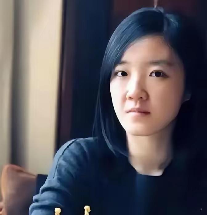 “中国人绝对不会为美国做事！”一位17岁就考上北大的芯片奇才，在30岁时就拥有了