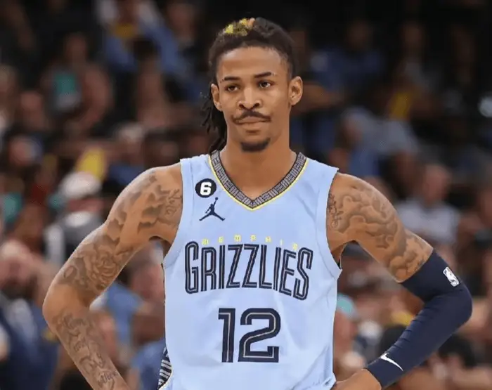 灰熊首发：莫兰特、韦尔斯、考沃德、阿尔达马、小杰克逊