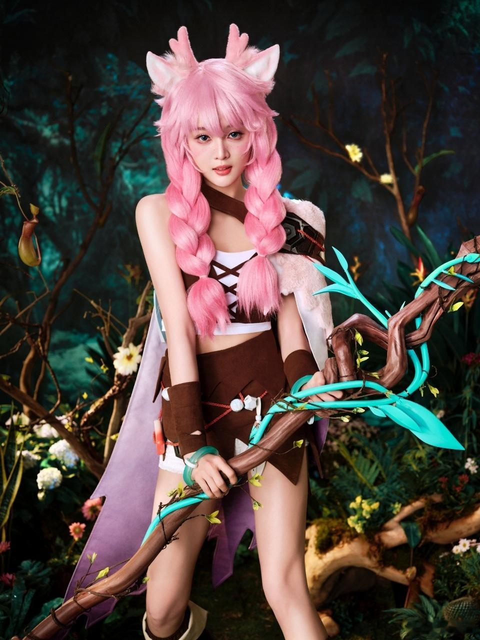 吴宣仪王者直播。这也太美了吧。简直把瑶的活灵活现表现的淋漓尽致！冲呀！大家一起快