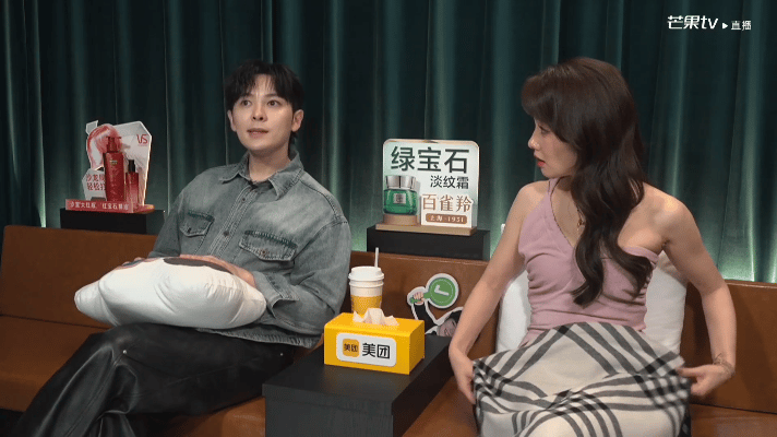 尤长靖录歌手3期瘦了8斤 听到尤长靖一个月瘦了八九斤又是佩服又是心疼，直播音综的