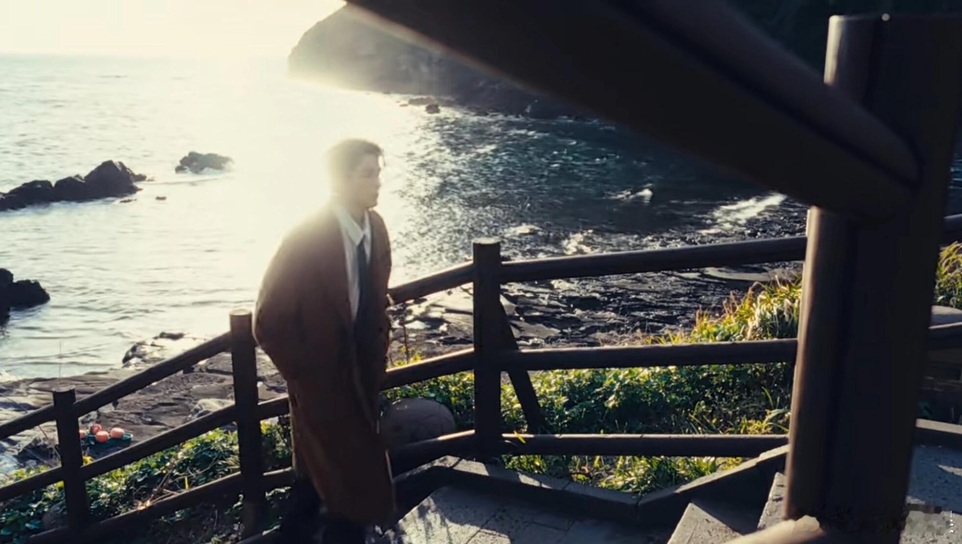 右肩的约定拍摄花絮太有梗了，姚琛偶像剧的脸脱口秀的嘴，车外牛马引发灵魂吐槽，海边