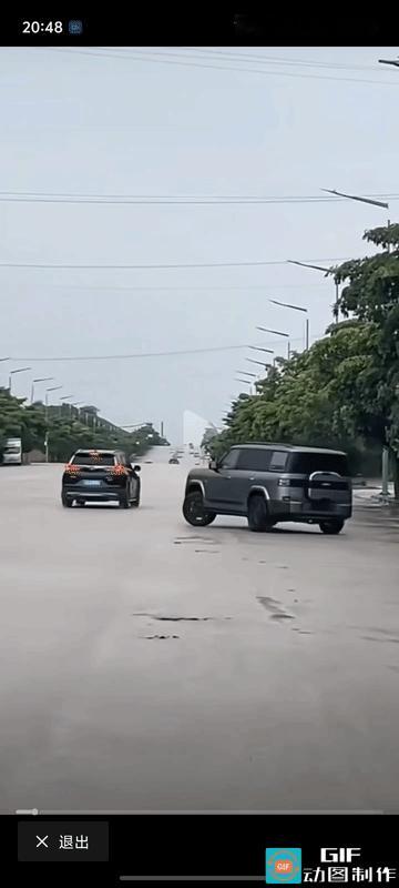比亚迪又来搞事情了？钛7这么高的底盘怎么还能把原地转圈漂移做得这么漂亮的？