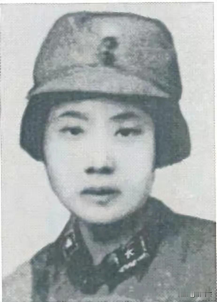 铭记历史，勿忘英烈！
林心平，1919 年出生于浙江平阳的小村。她从小执拗，喜欢