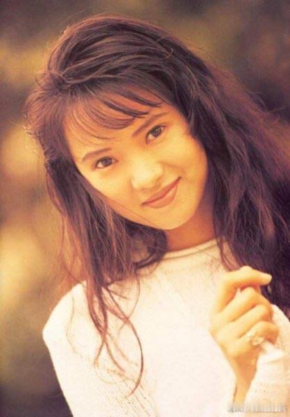 伊能静回应歌声33年没改变伊能静57岁唱《踏浪》甜度还和33年前一模一样！美人鱼