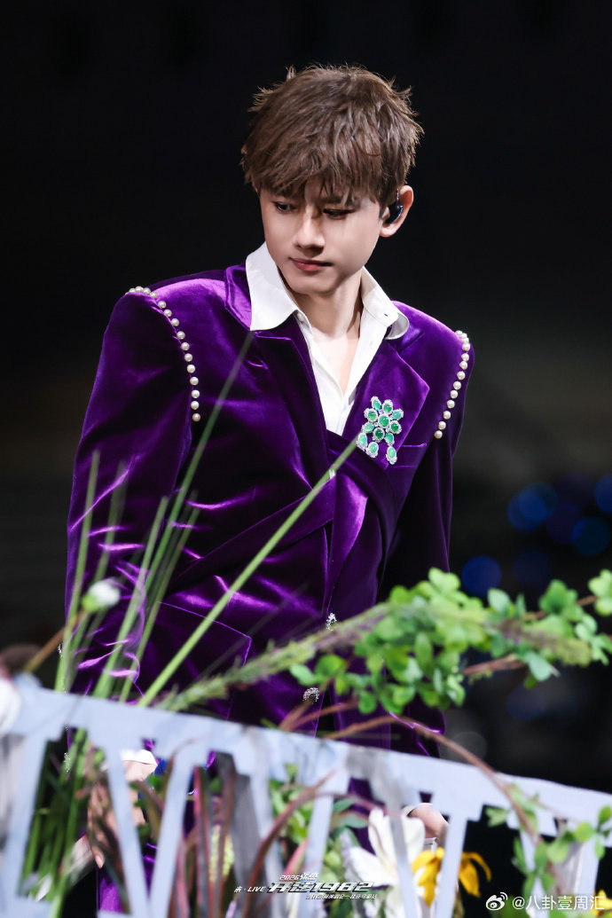 张杰鸟巢行程即将过半一半是回忆，一半是期待，和杰哥一起奔赴更好 