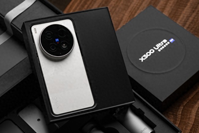 資深影像愛好者的終極選擇 出門帶上vivo X300 Ultra就夠了