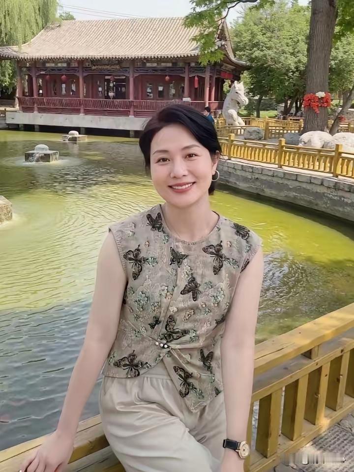 什么样的女人算自然美
