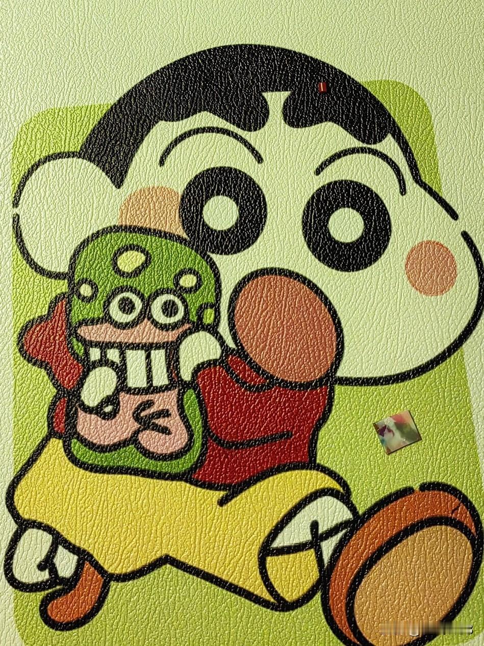 蜡笔小新小宝的最爱，
动画片里可爱的造型，
里也的的内容大人小孩都喜欢。