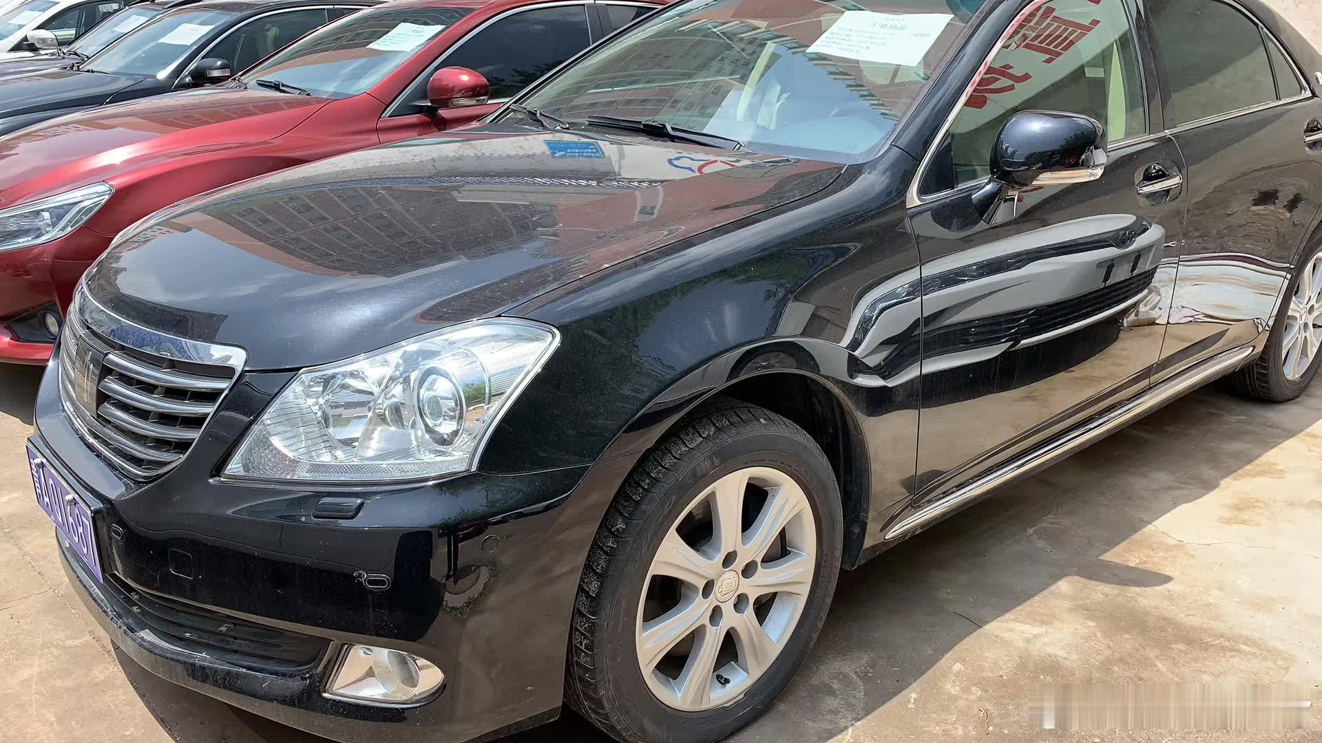 一千多公里的皇冠4.3VIP，15年就跑了不到3缸油，得多少钱啊不过看了下，没手