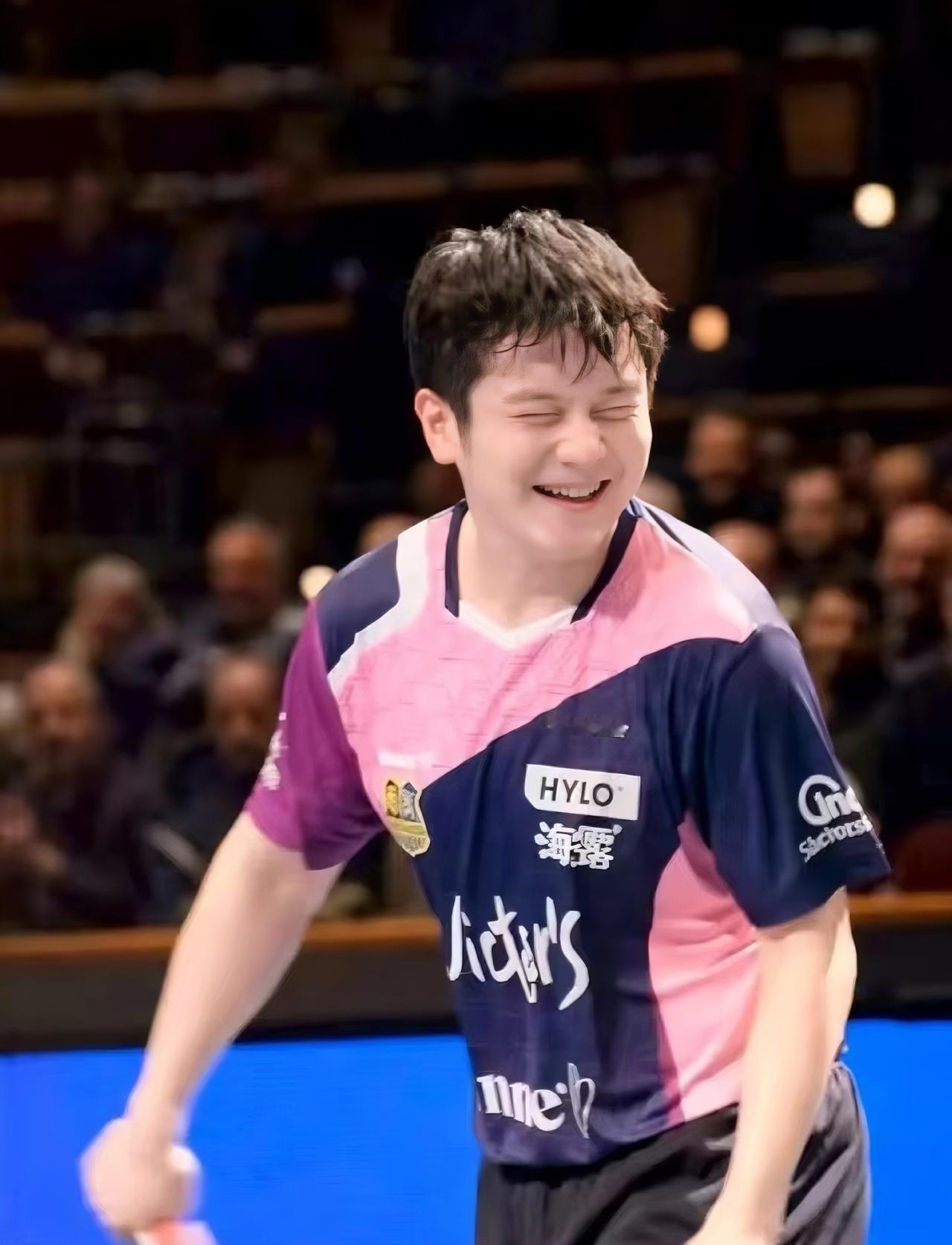 中国乒协公布伦敦世乒赛10名参赛名单，
男队：王楚钦、林诗栋、周启豪、向鹏、梁靖