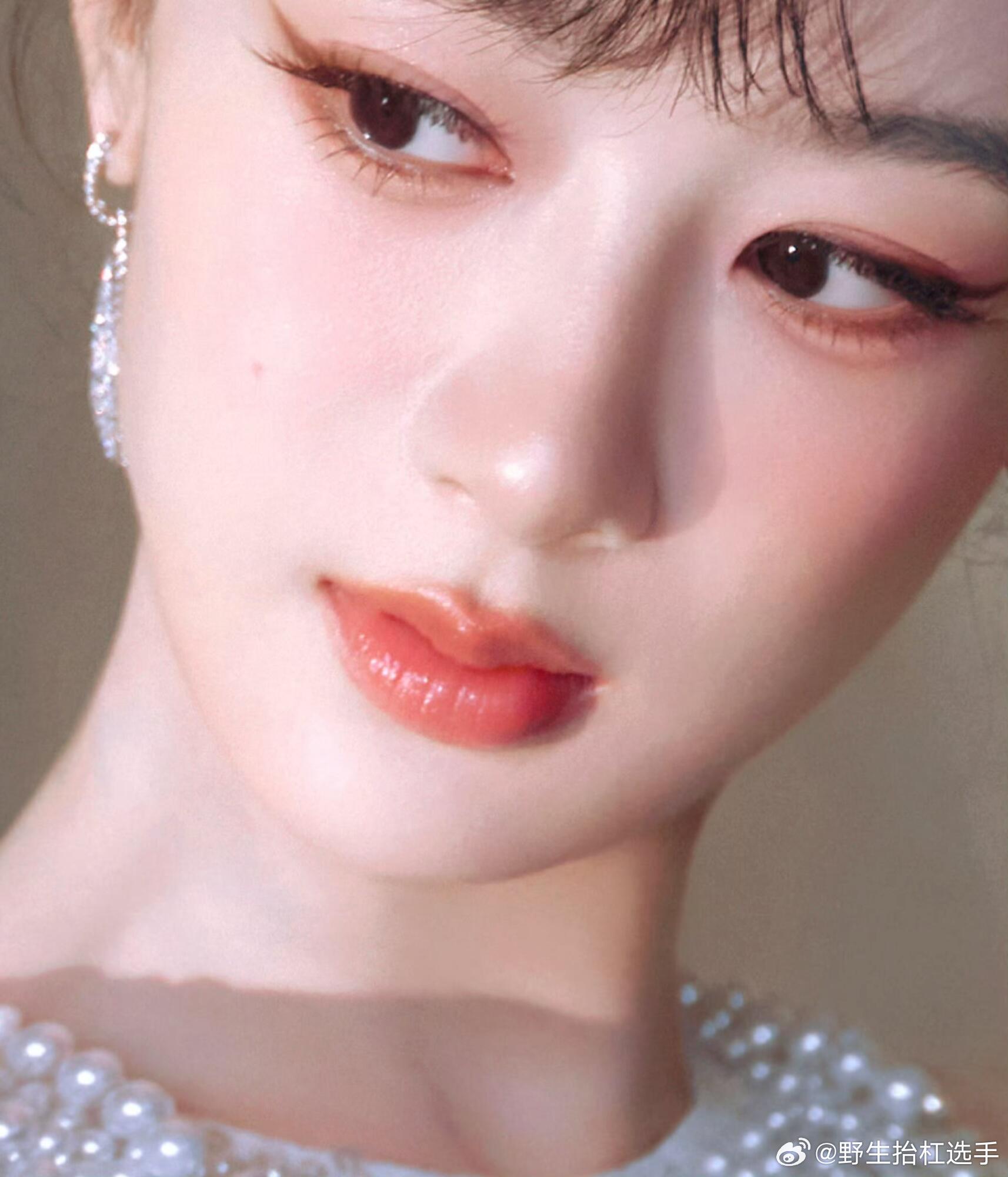 杨紫[超话]发点局部杨紫，好美腻[期待][期待] ​​​