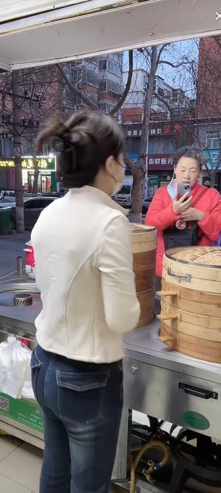 晒图笔记大赛我一直相信，人和人之间的缘分，是有重量的。不是随便遇见几个人，就能走