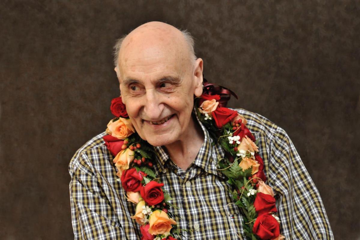 [心]一个人能无私到什么程度！法国一男子来到中国40年时间，竟然无偿资助了70多