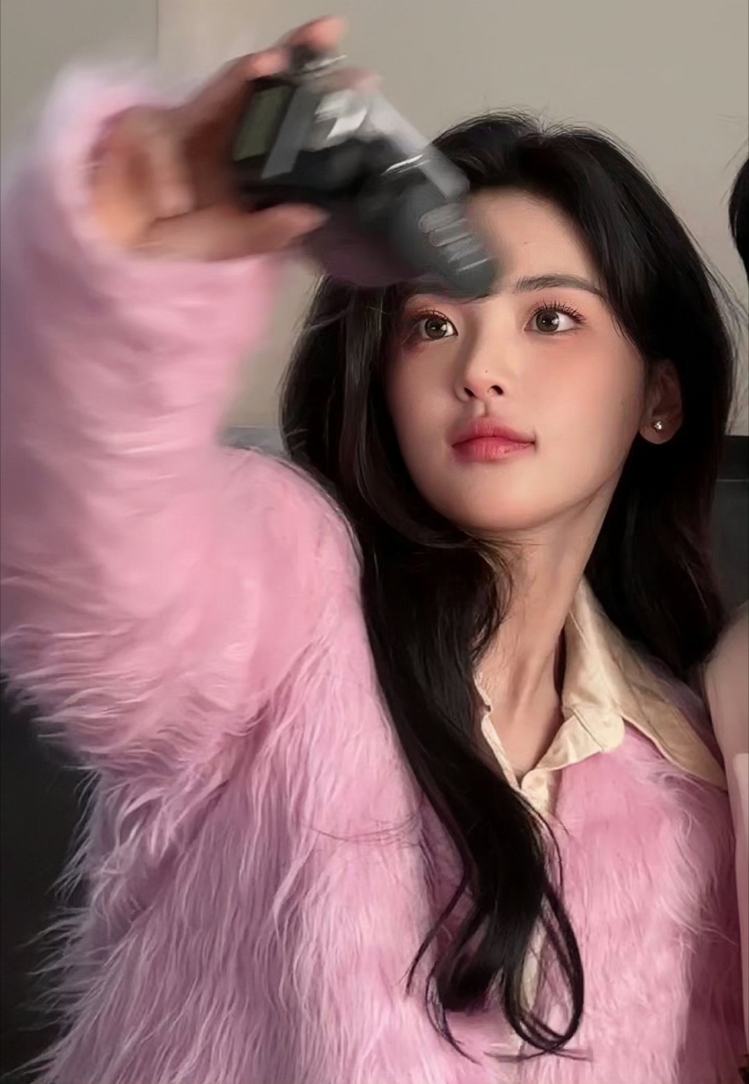 #杨超越[超话]#ycy#杨超越七时吉祥# ycy#杨超越祥云# “回头看 你耀