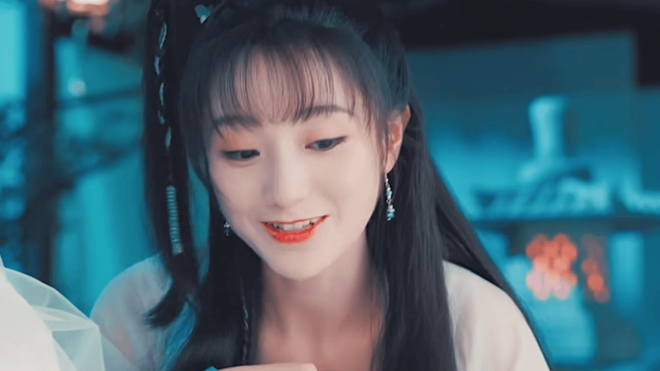 #肖燕开辟了一种灵E赛道#肖燕每次的角色，都能让我眼前一亮~这种有实力的女演员不