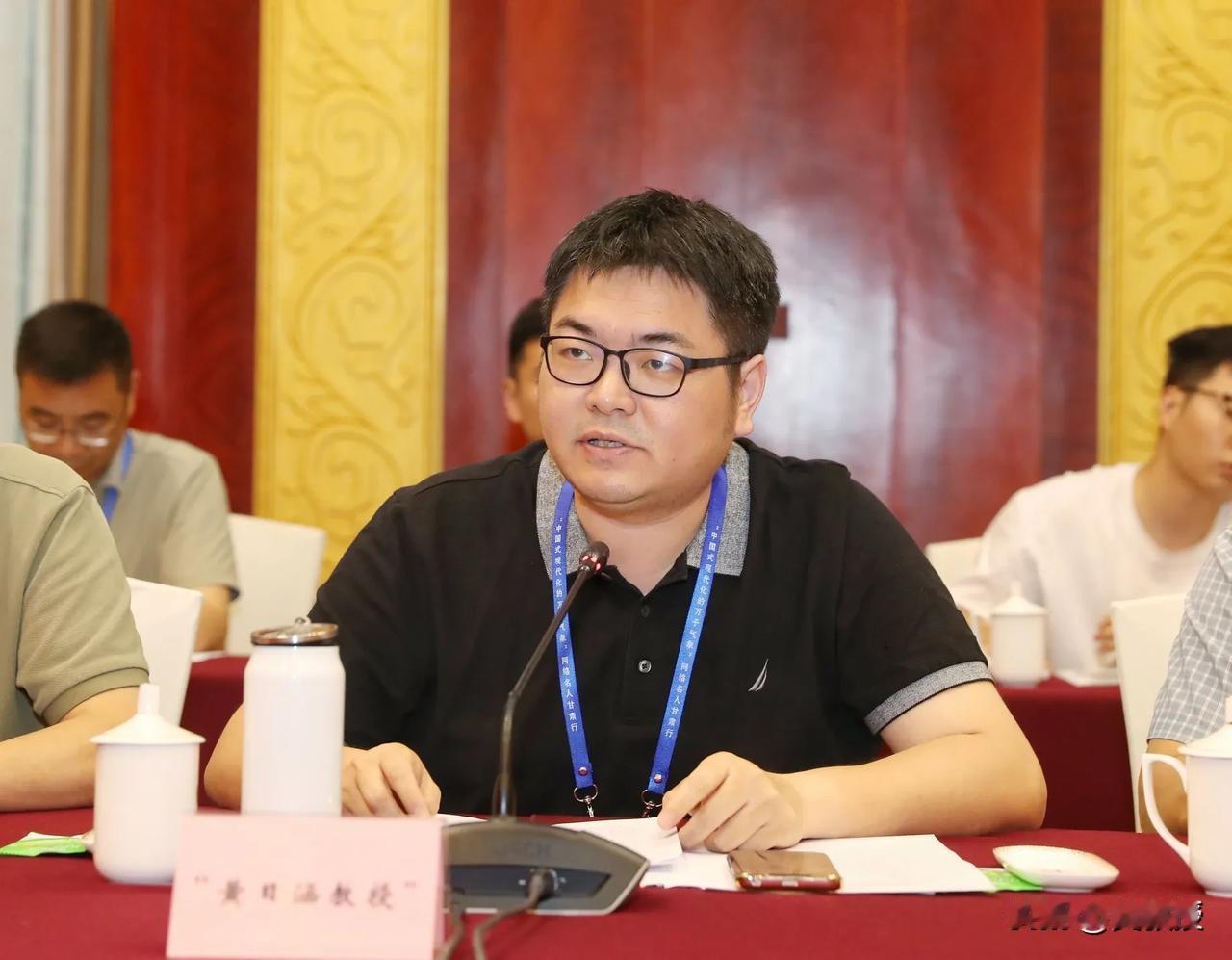 这一次网络名人甘肃行
去了一些以前没去过的地方
兰州大学核工业研究所，八路军驻兰