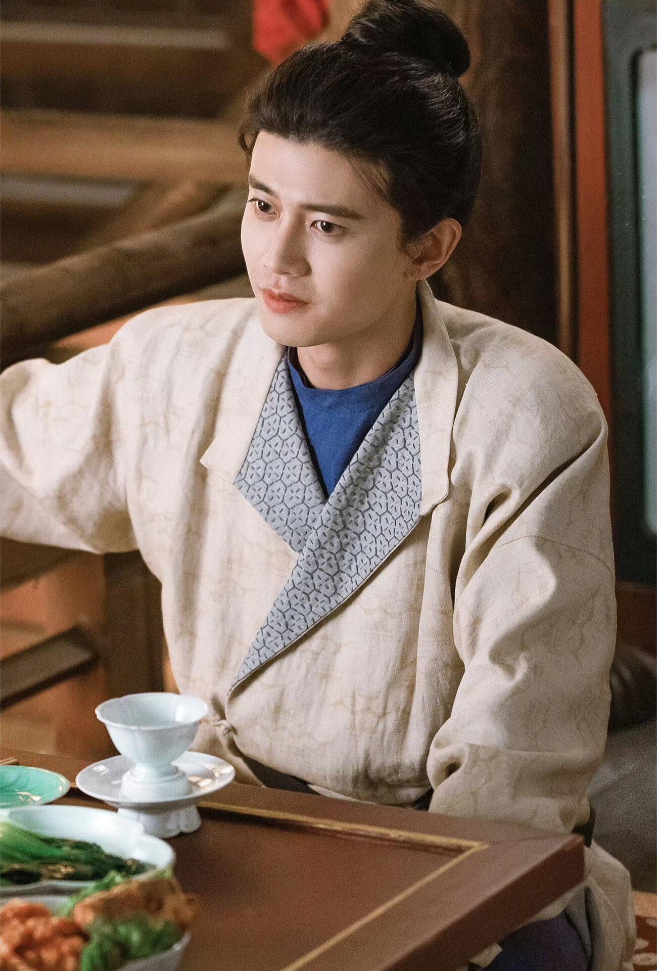 恭喜任嘉伦《无忧渡》《风与潮》两部一番剧上榜2025年各季度大屏点播播放市占率前